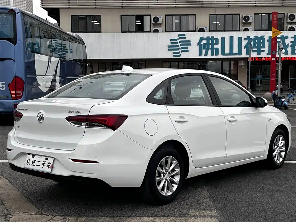 Buick Excelle 2018 15T DCT Progressive (China V) фото 8