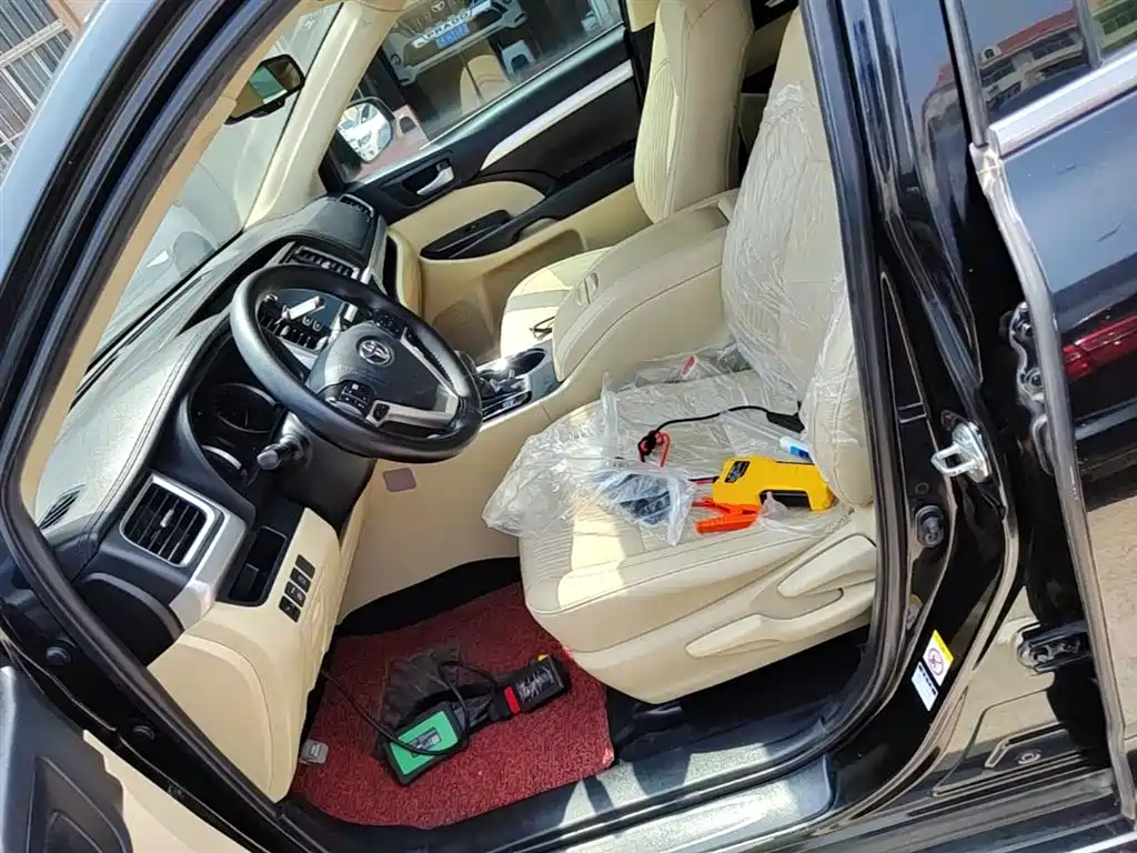Toyota Highlander 2018 2.0T 4WD Elite 7-seater China VI фото 15