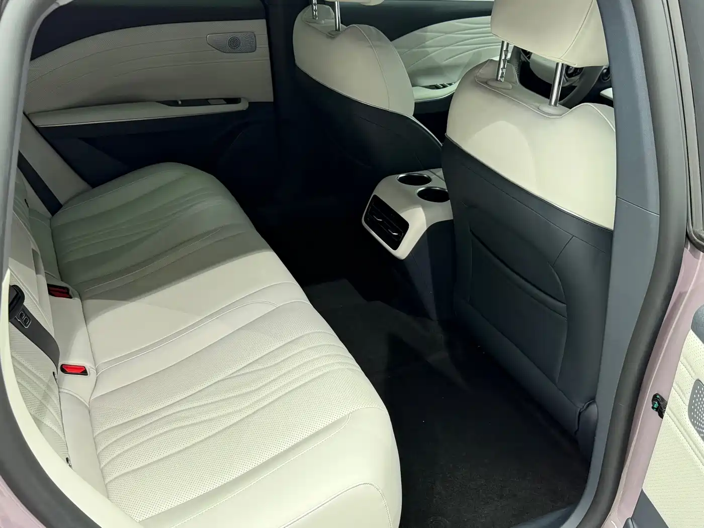 Geely Galaxy Galaxy E8 2024 2024 665km RWD Starship Voyager Edition