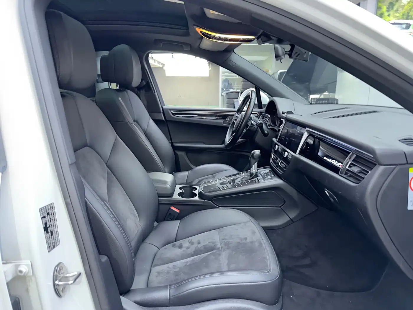 Porsche Macan 2018 Macan S 3.0T фото 18