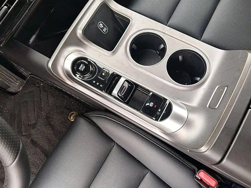 GAC Trumpchi Trumpchi E8 NEV 2024 Model 150km MAX фото 14