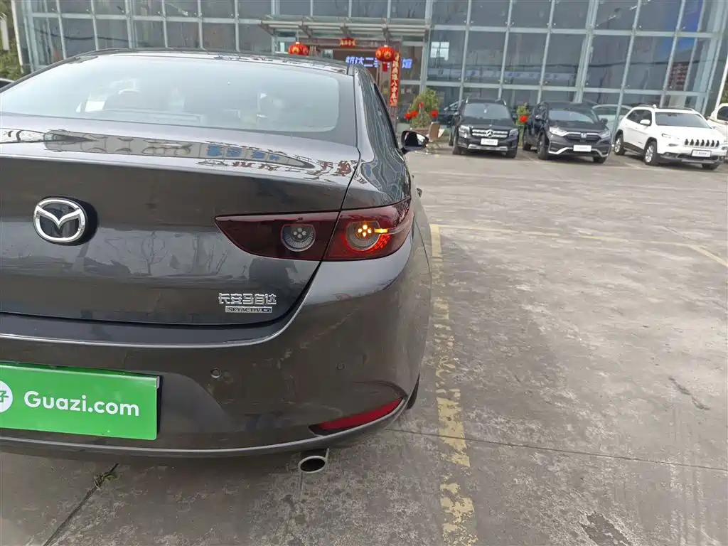 MAZDA 3 ANGKESAILA