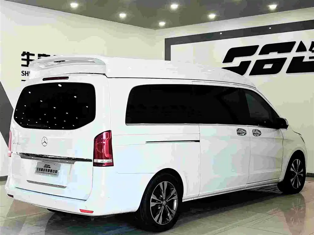 Mercedes-Benz V-Class 2020 V 260 Luxury Edition фото 4
