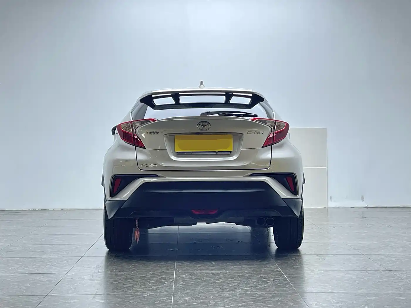 Toyota C-HR 2020 Model 2.0L Leading фото 4
