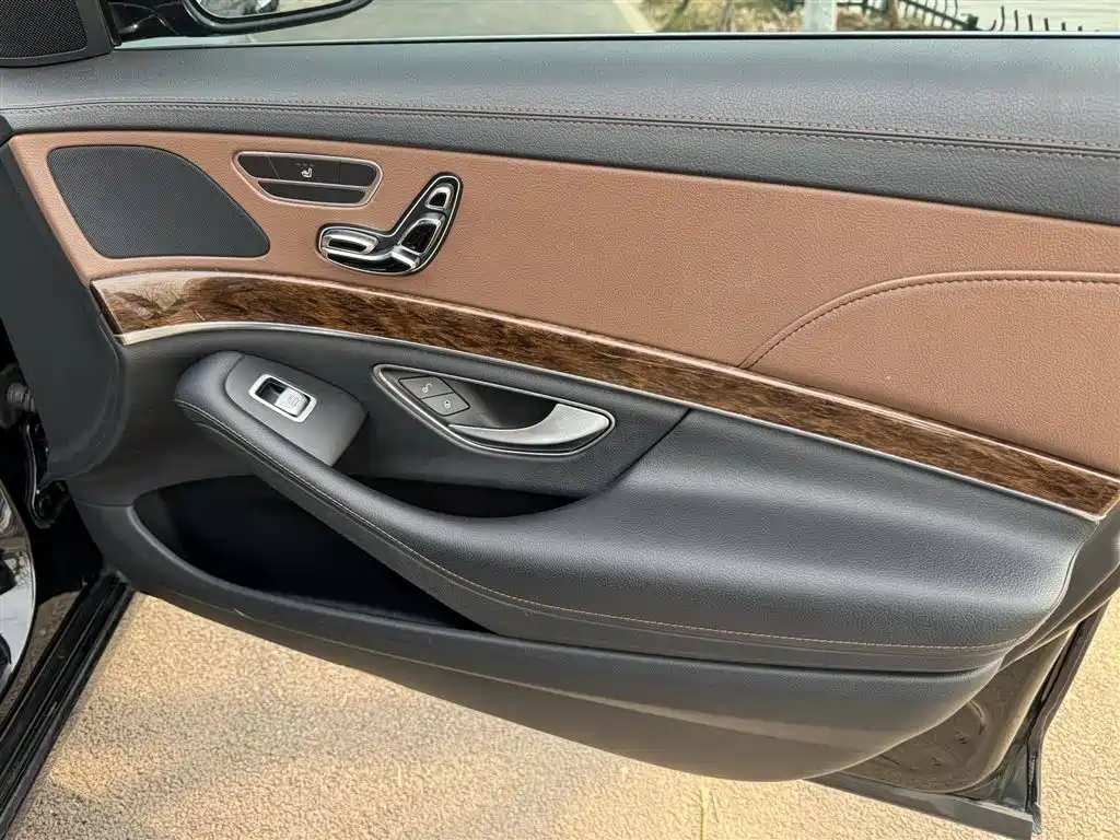 Mercedes-Benz S-Class 2014 S 320 L Business фото 8