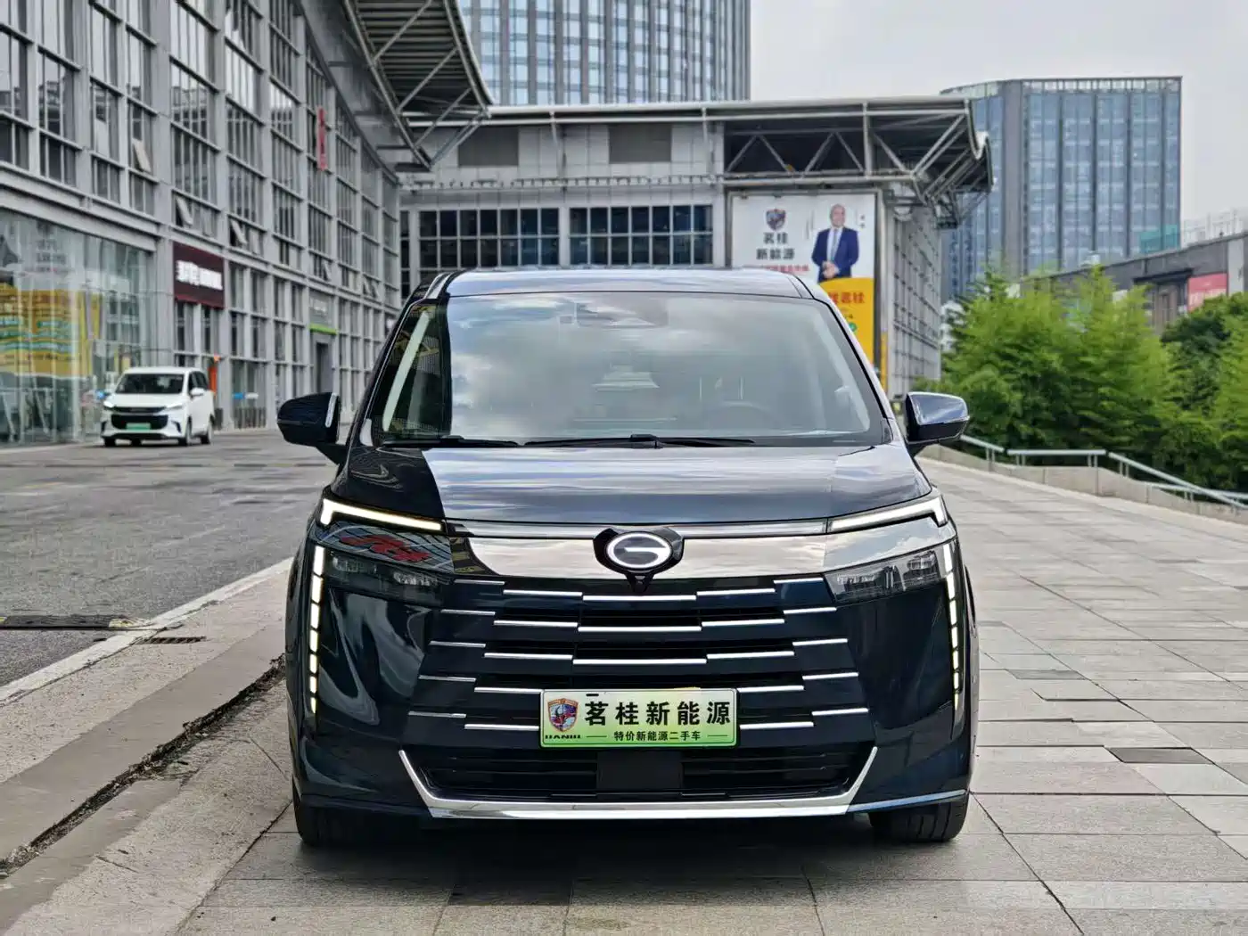 GAC Trumpchi Trumpchi E8 NEV 2024 Model 150km MAX фото 2