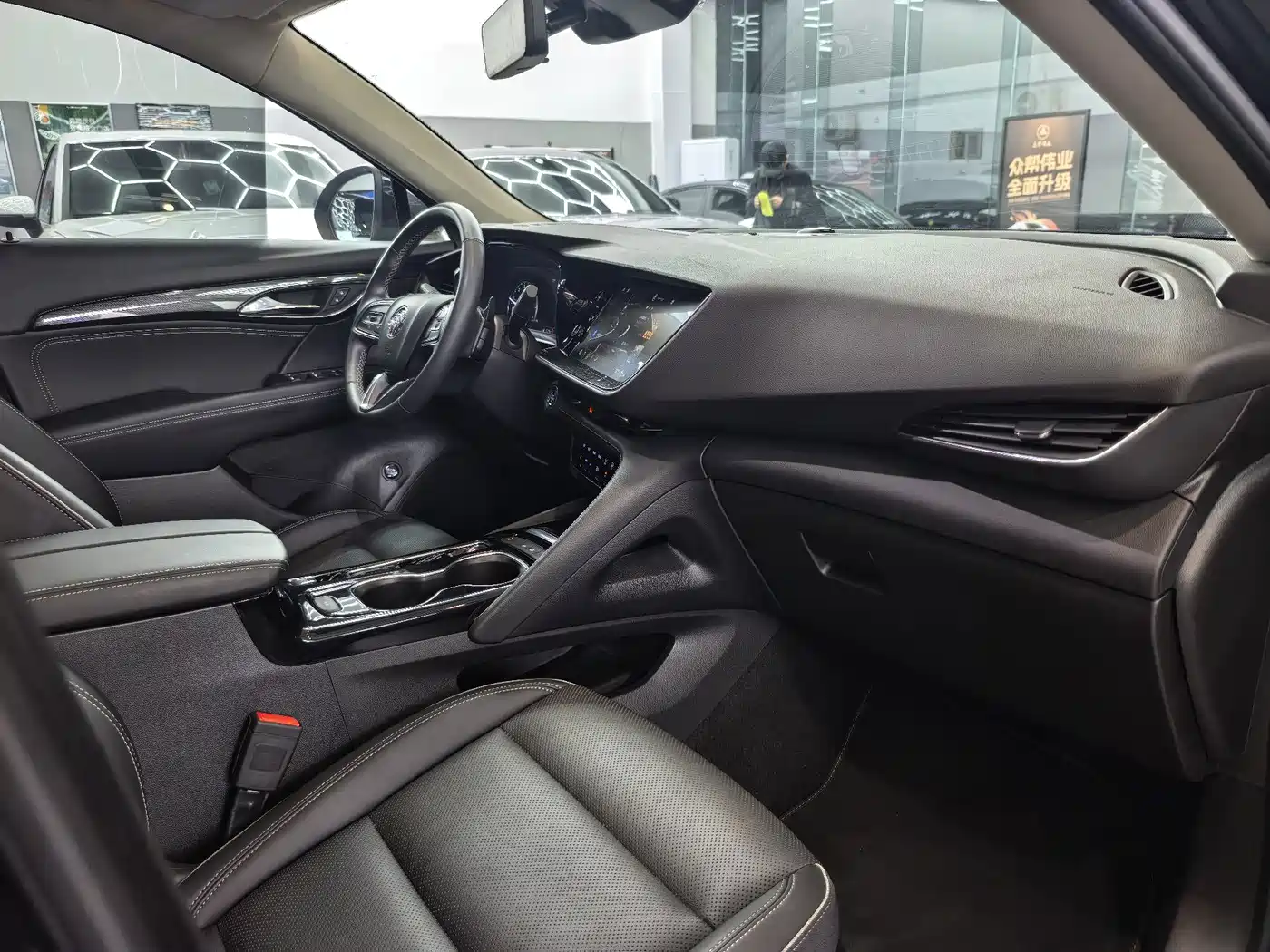 Buick Envision Plus 2023 2022 Enclave Plus 652T 5-Seater Luxury