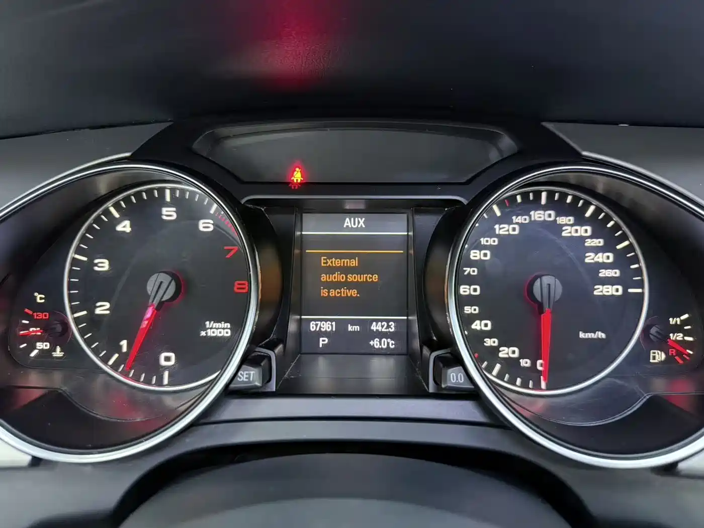Audi A5 (Import) 2010 2.0TFSI Cabriolet фото 13