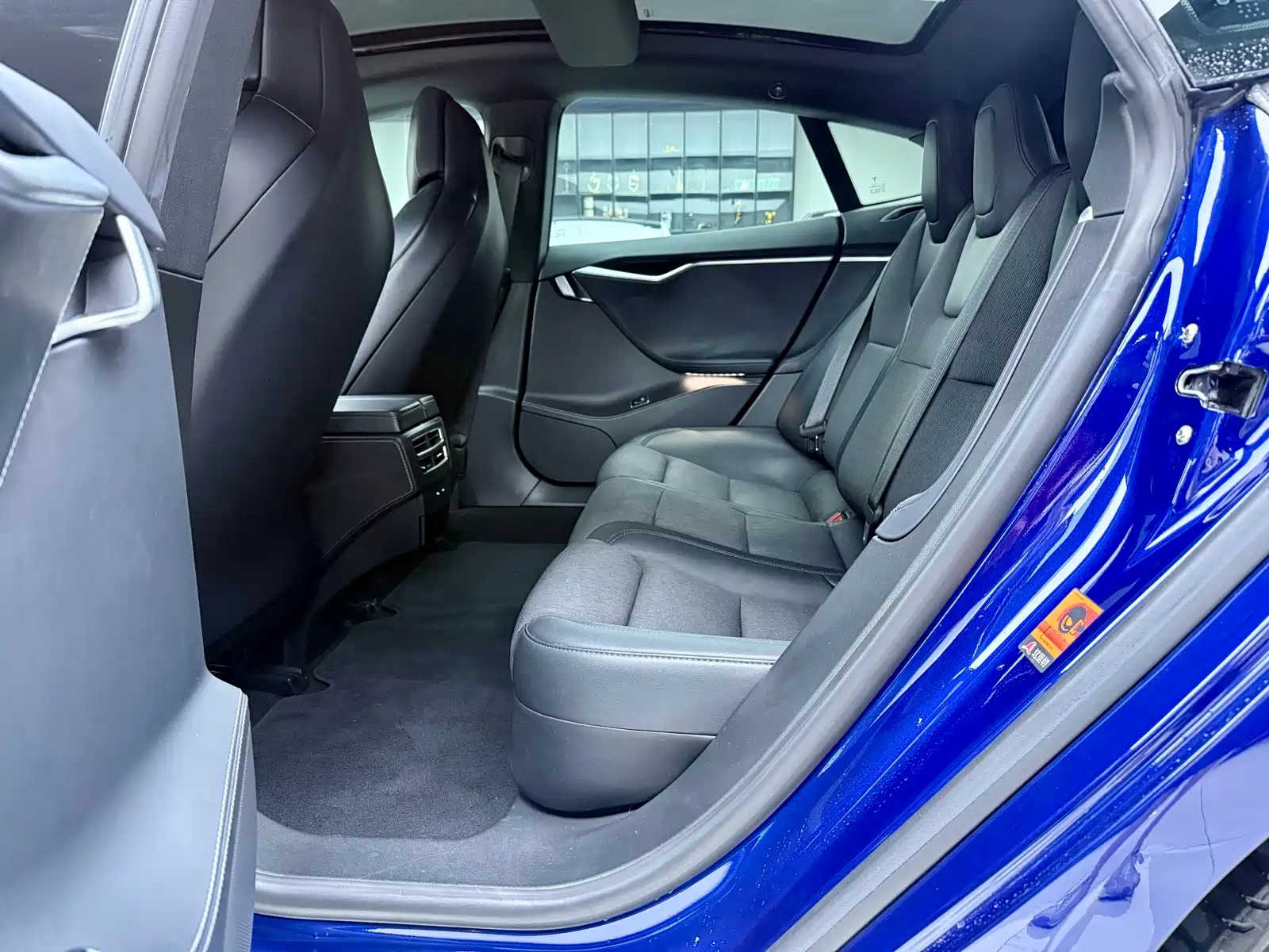 Фото 6 - Tesla Model S