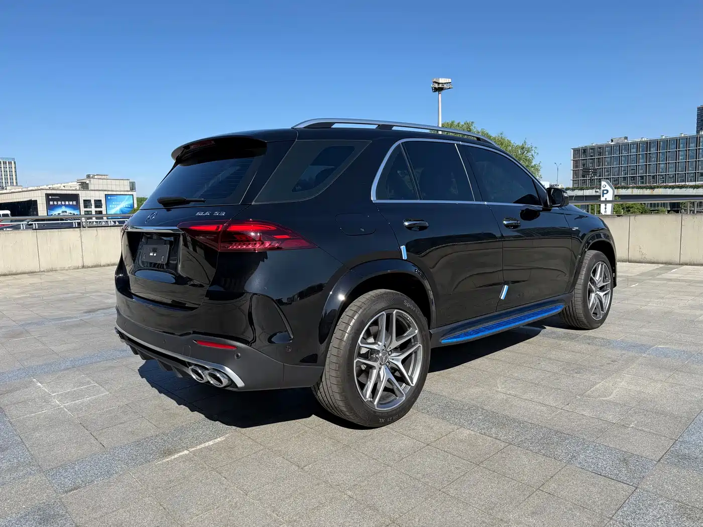 Mercedes-Benz GLE AMG 2024 AMG GLE 53 4MATIC+ фото 17