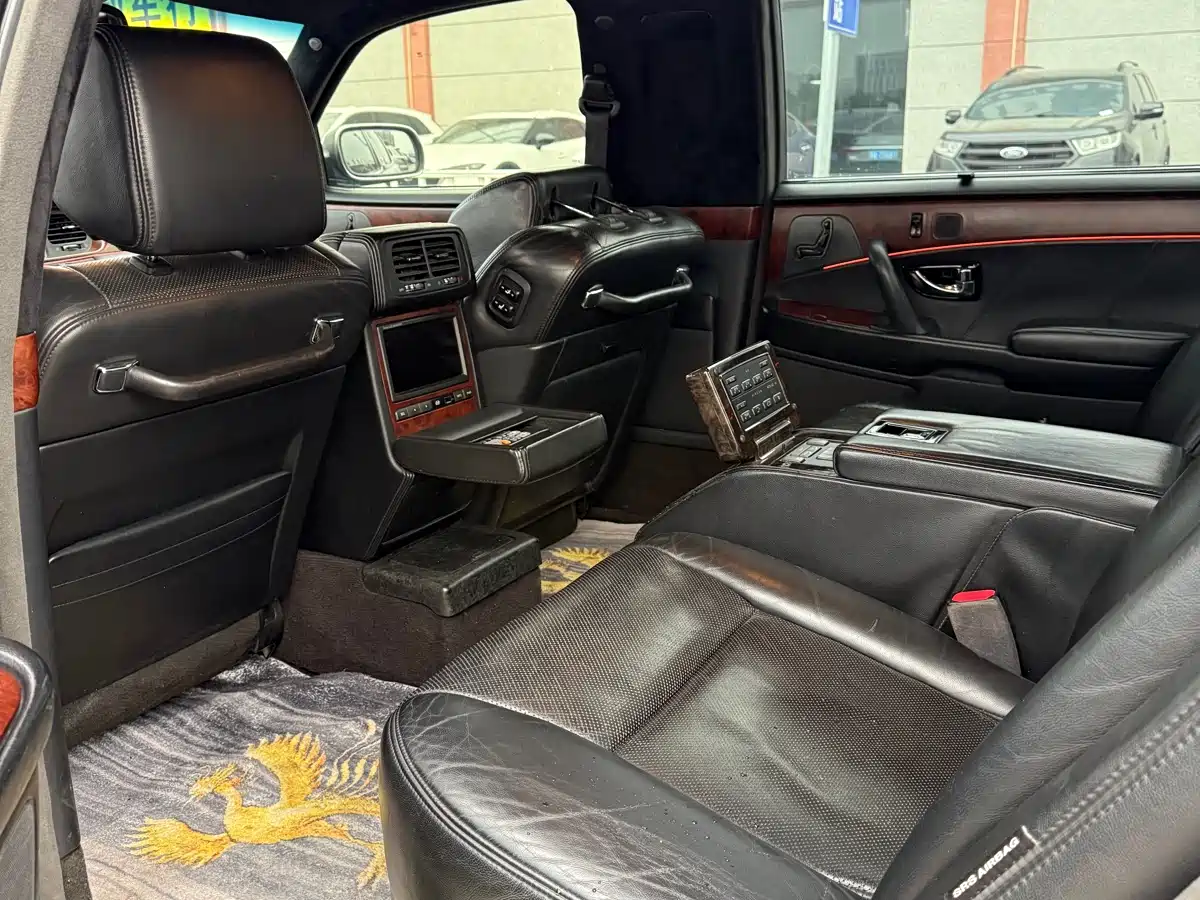 Hyundai Equus 2006 3.5 Extended фото 14