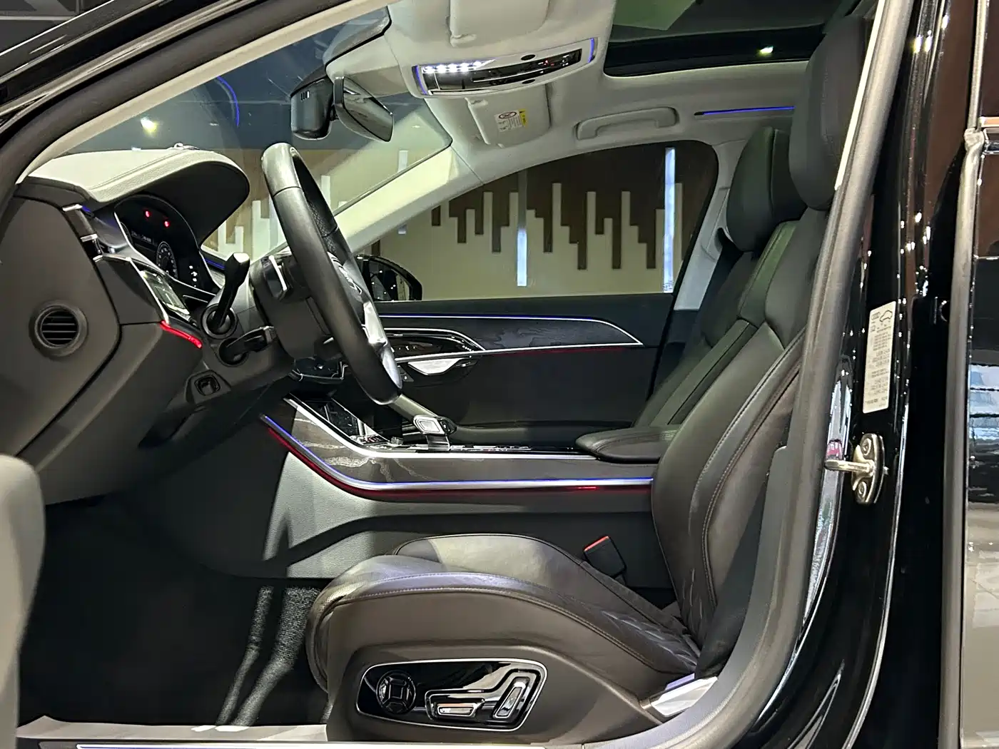 Audi A8 2021 A8L 50 TFSI quattro Comfort фото 10