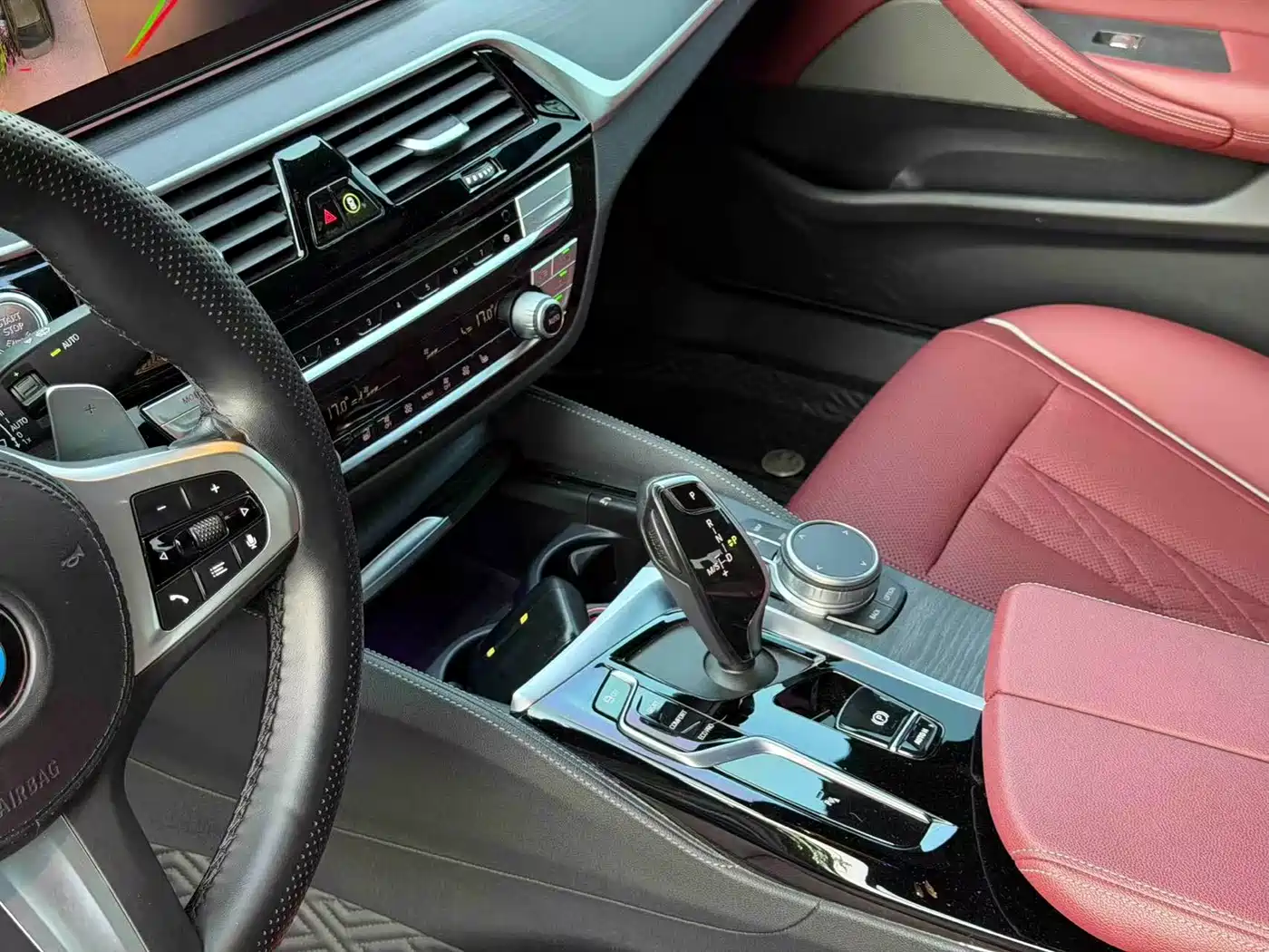 BMW 5 Series 2021 530Li Leading M Sport Package фото 13