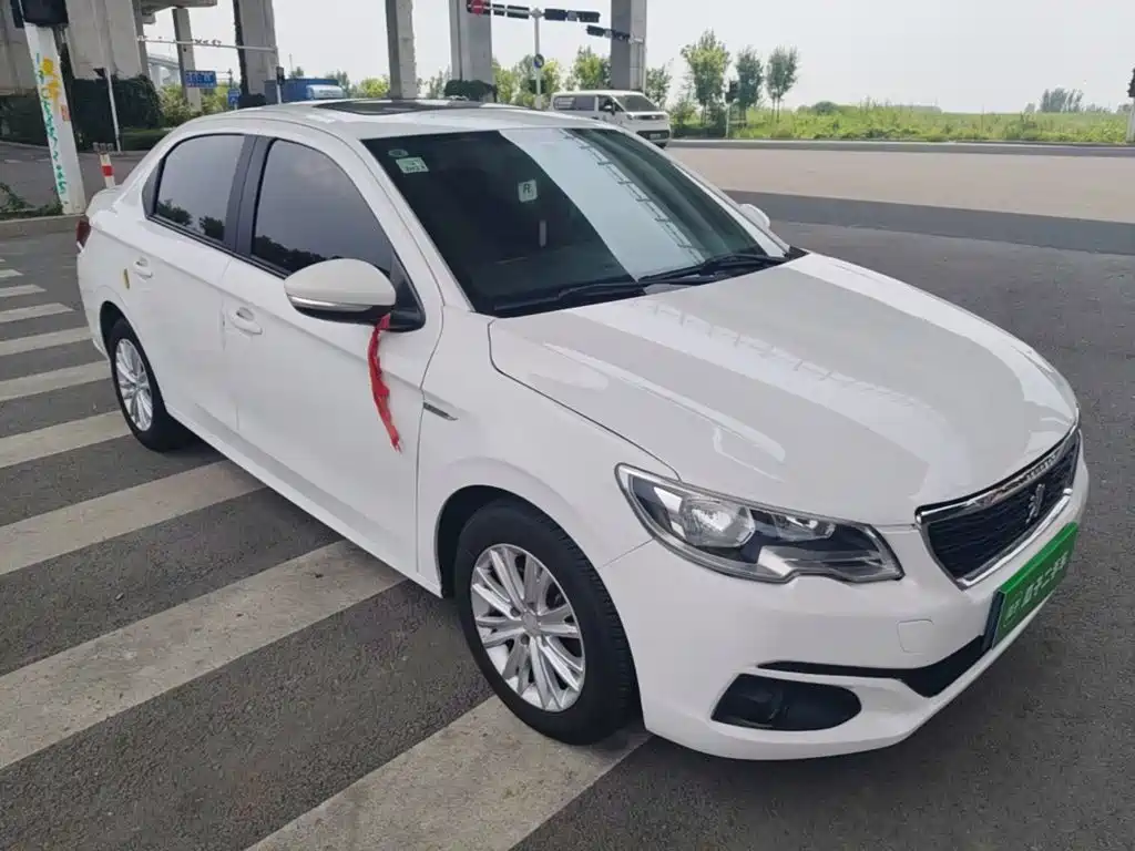 Peugeot 301 2017 2017 1.6L Manual Comfort Edition