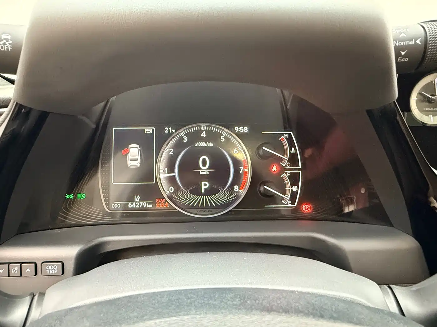 Lexus ES 2022 200 Excellence Edition фото 9
