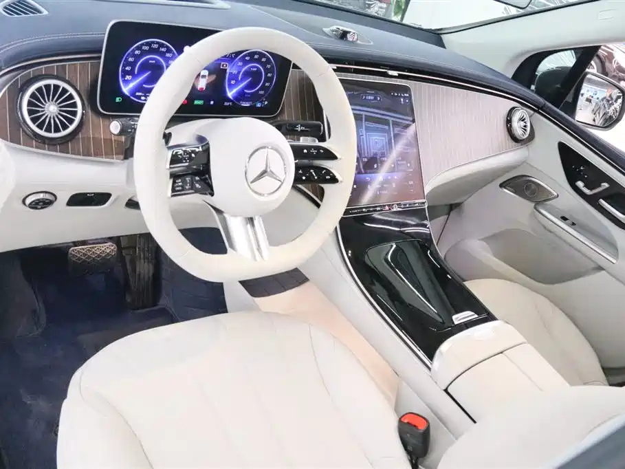 Mercedes-Benz EQE SUV 2024 350 4MATIC Luxury Edition фото 11