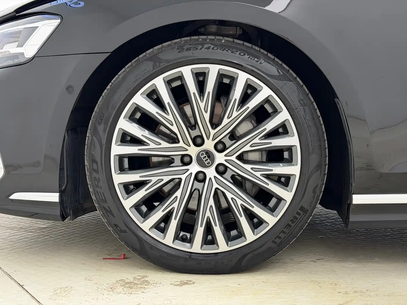 Audi A8 2024 Model A8L 50 TFSI quattro Premium Selection фото 15