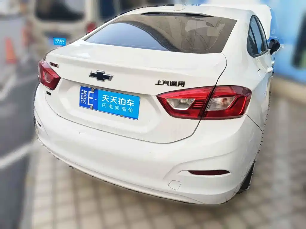 Chevrolet Cruze 2019 2018 Redline 320 Automatic Pioneer Edition