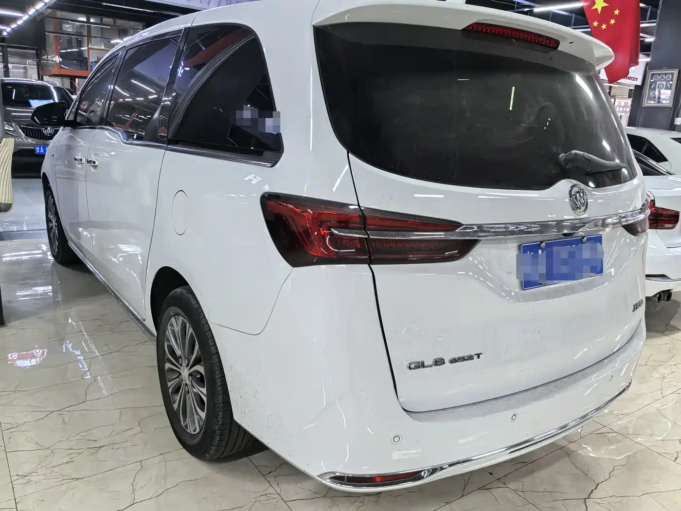 BUICK GL8