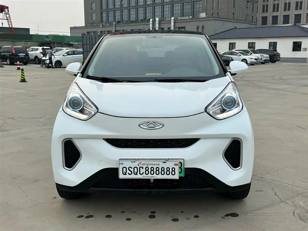 QQ New Energy Little Ant 2018 2018 400 4-Seater Smart Luxury Edition