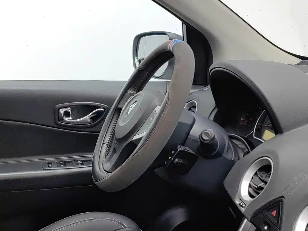 Renault Koleos (Import) 2014 2014 Facelift 2.0L 2WD Fashion Edition