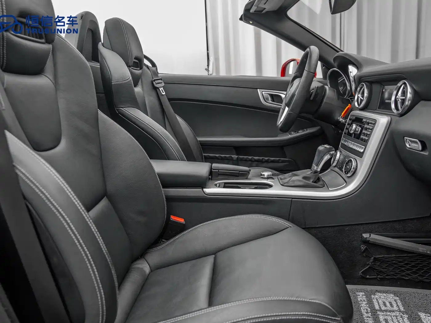 Mercedes-Benz SLK-Class 2011 SLK 200 Fashion фото 16