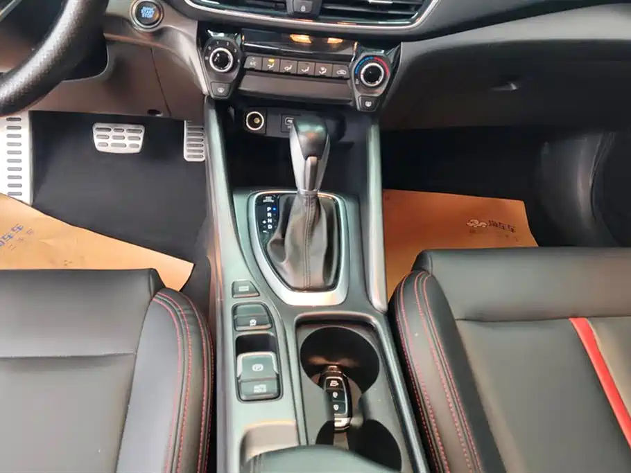 Hyundai Fista 2019 240TGDi Sport Edition China V фото 16