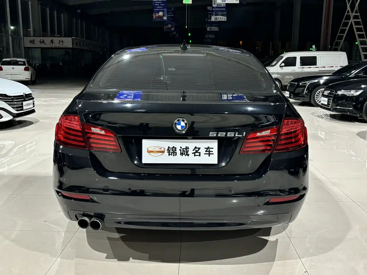 BMW 5 Series 2014 520Li Elegance фото 5