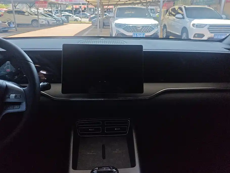 BYD Song Pro New Energy 2025 2nd Generation Smart Drive Edition DM-i 75KM Leading Type фото 13