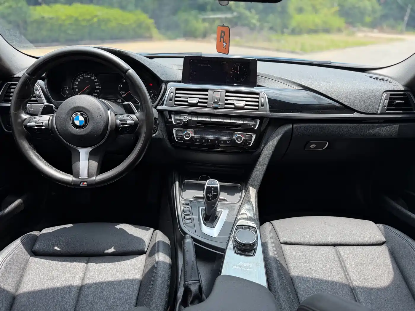BMW 3 Series 2018 320Li Leading M Sport Package фото 12