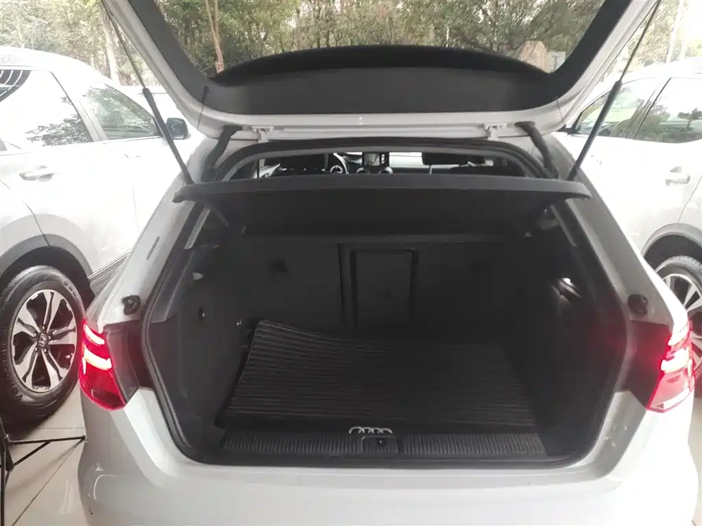 Audi A3 2019 Sportback 35 TFSI Progressive China V фото 19