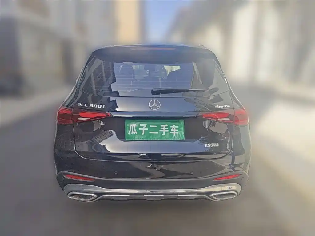 Mercedes-Benz GLC 2024 GLC 300 L 4MATIC Dynamic 7-seater фото 4