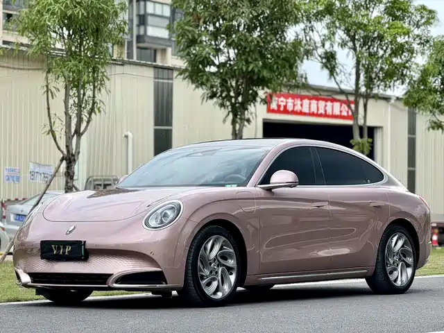 Ora Ora Lightning Cat 2022 555km Premium Edition