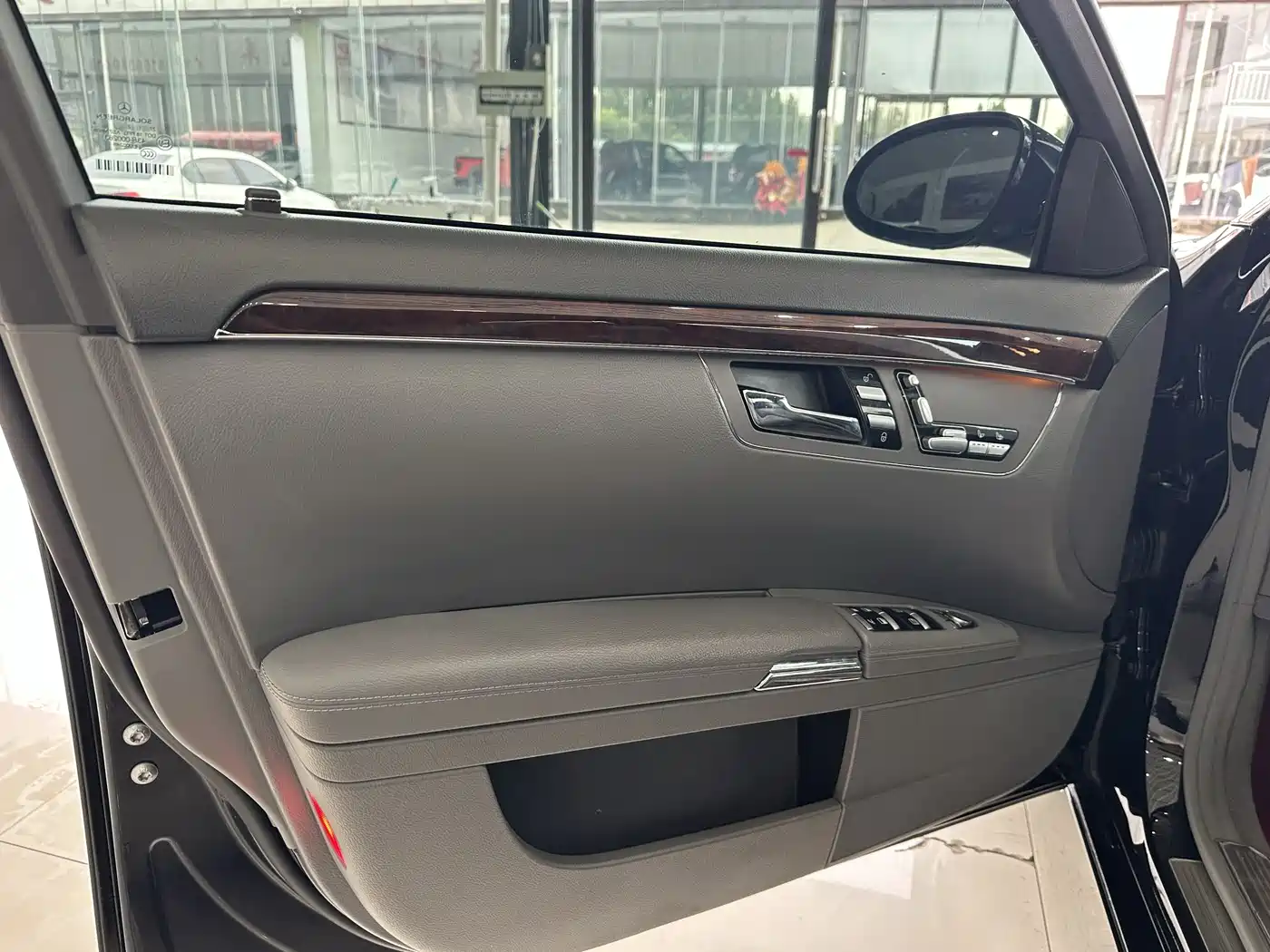 Mercedes-Benz S-Class 2008 S 350 L 4MATIC фото 6
