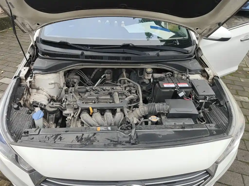 HYUNDAI ACCEPT