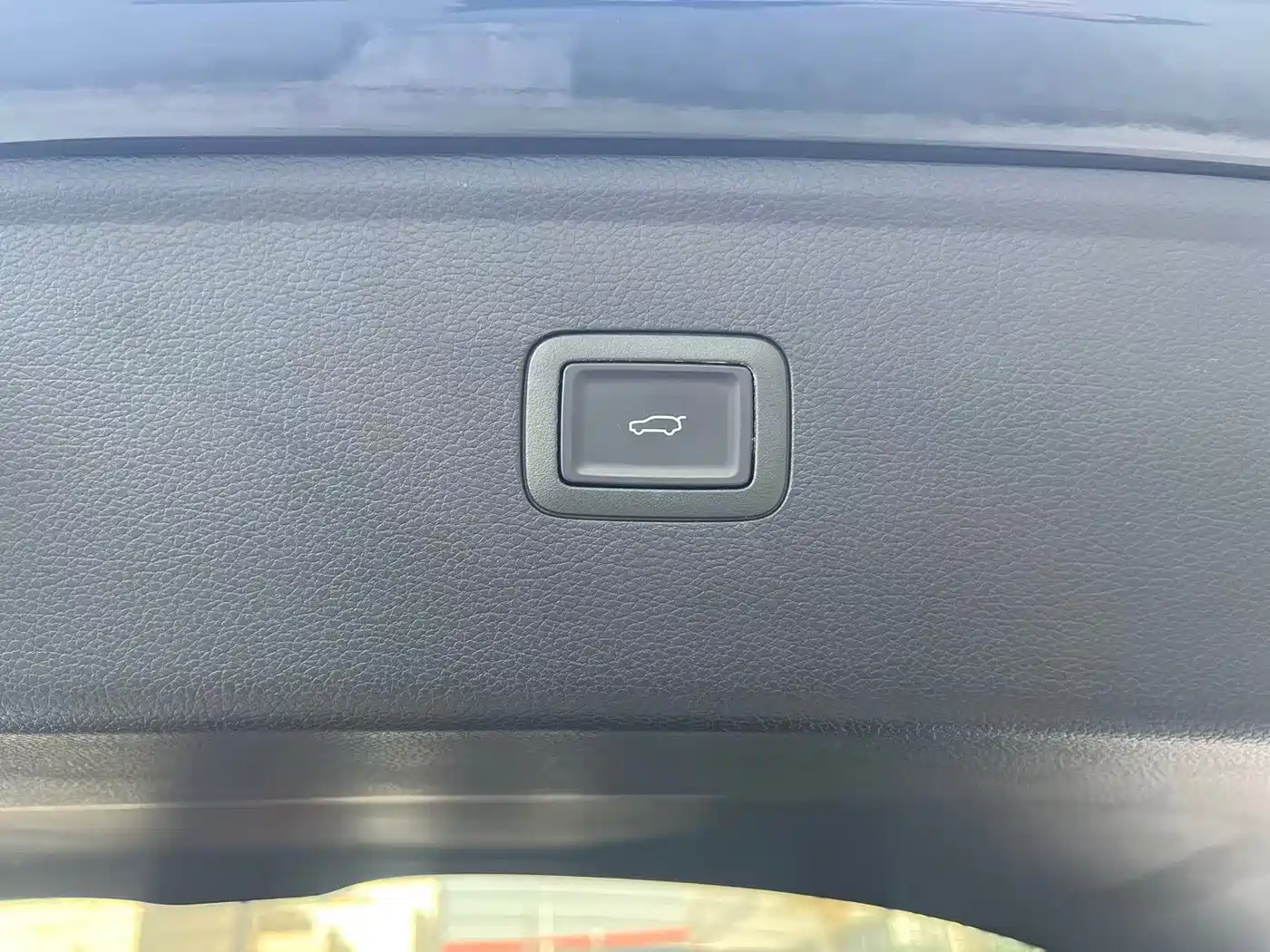 Hongqi HS7 PHEV 2024 2.0T PHEV 4WD Flagship Edition 6-seater фото 34