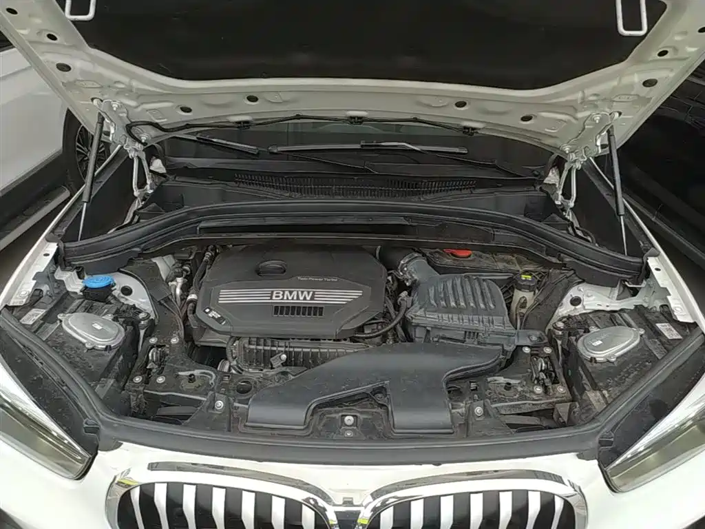 BMW X1 2021 Facelift sDrive20Li Fashion фото 20