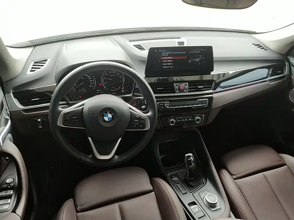 BMW X1 2021 Facelift sDrive20Li Fashion фото 10