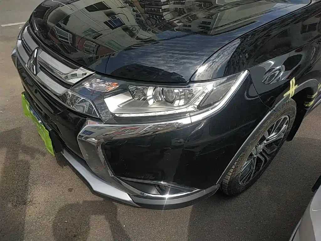 Mitsubishi Outlander 2018 2.0L 2WD Glory Edition 5-seater фото 24