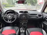 Фото 10 - Jeep Renegade