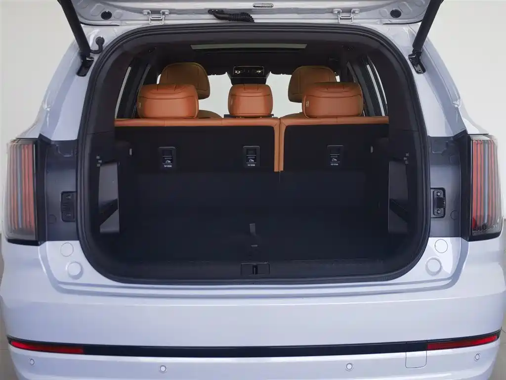 Jetour Shanhai L7 PLUS 2025 Model Base Trim 7-Seater фото 16