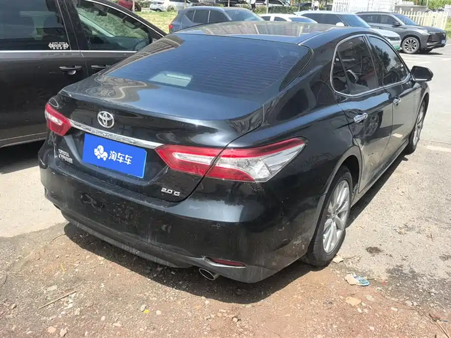 Toyota Camry 2018 2.0G Luxury Edition фото 3