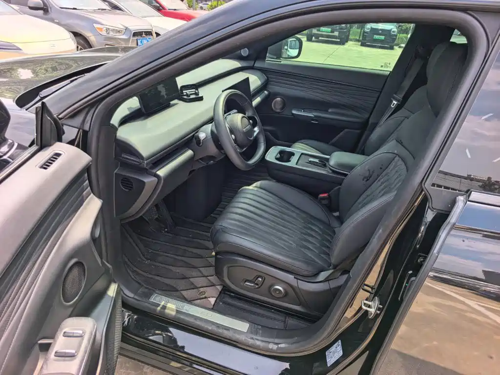 Exeed Exlantix ET 2025 2025 Model EREV 265 Pro 2WD Highway Assist
