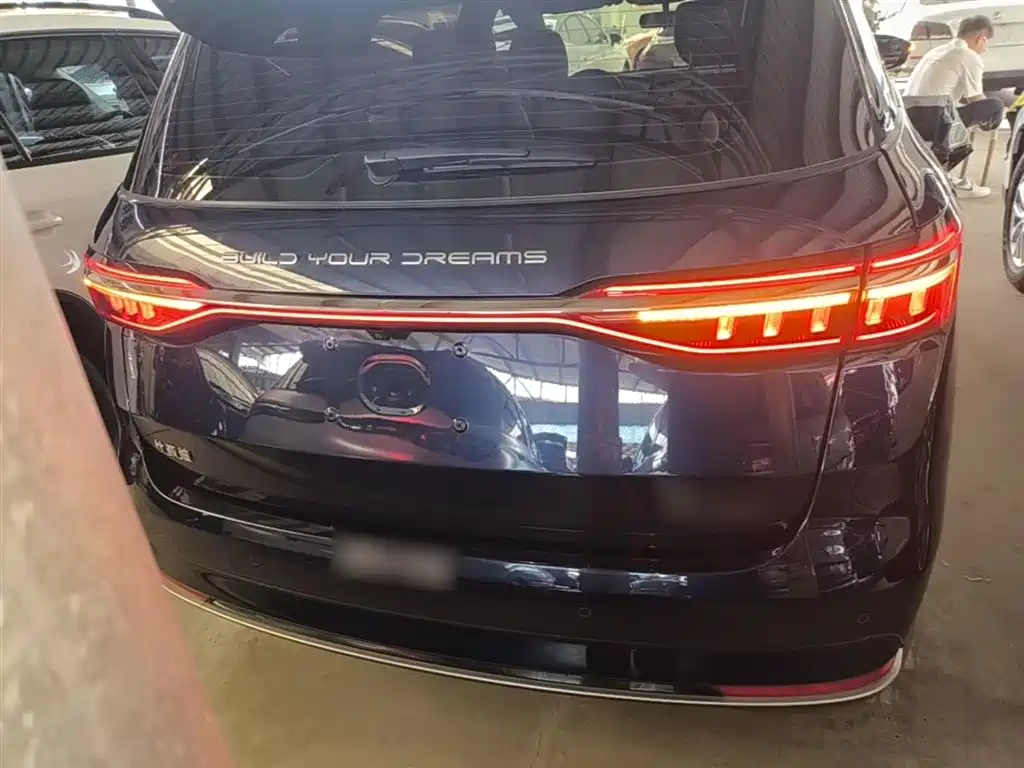 BYD Song MAX 2021 Upgrade 1.5T Automatic Luxury Edition 6-Seater фото 6