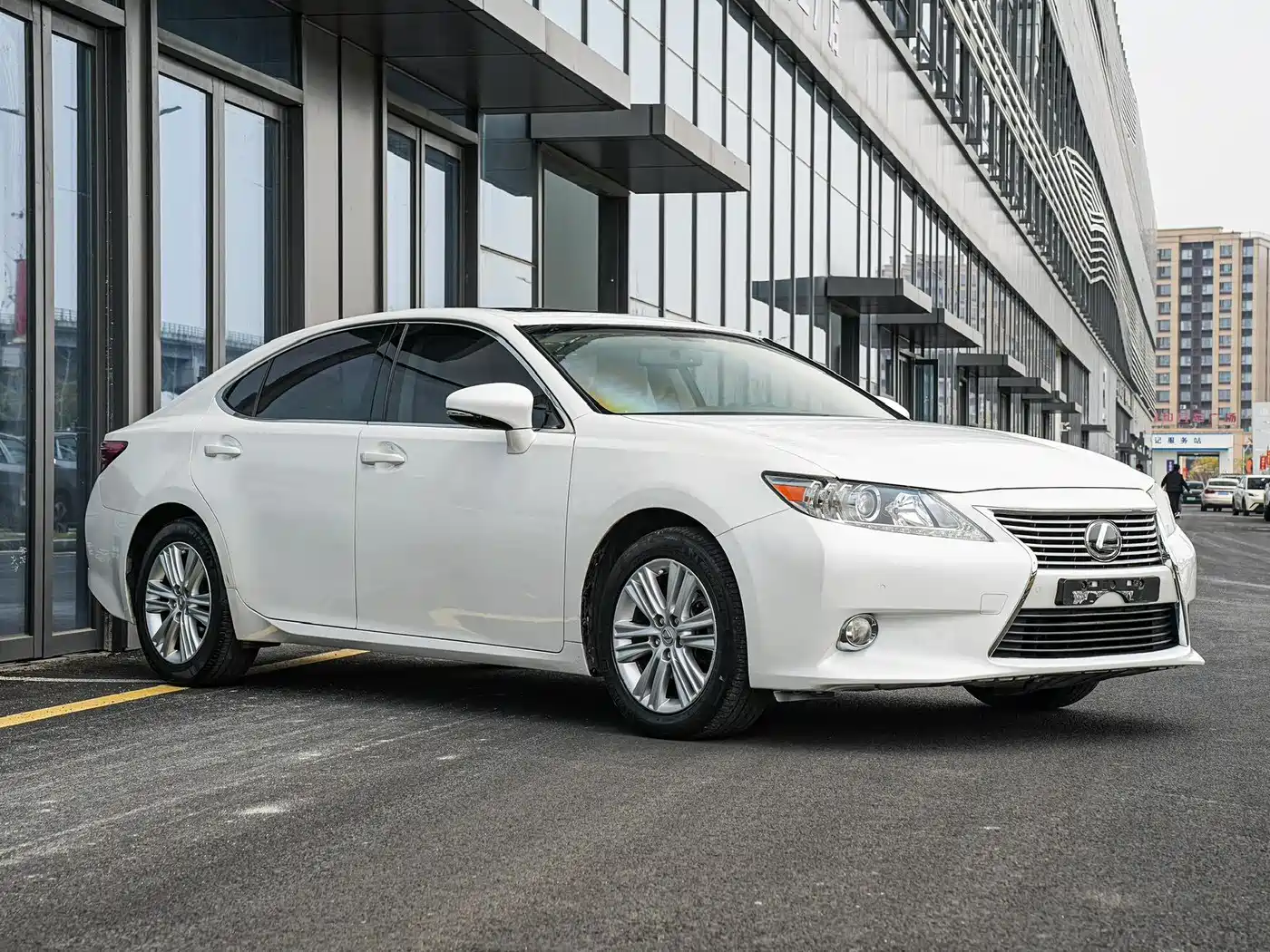 Lexus ES 2013 250 Elite Edition фото 3