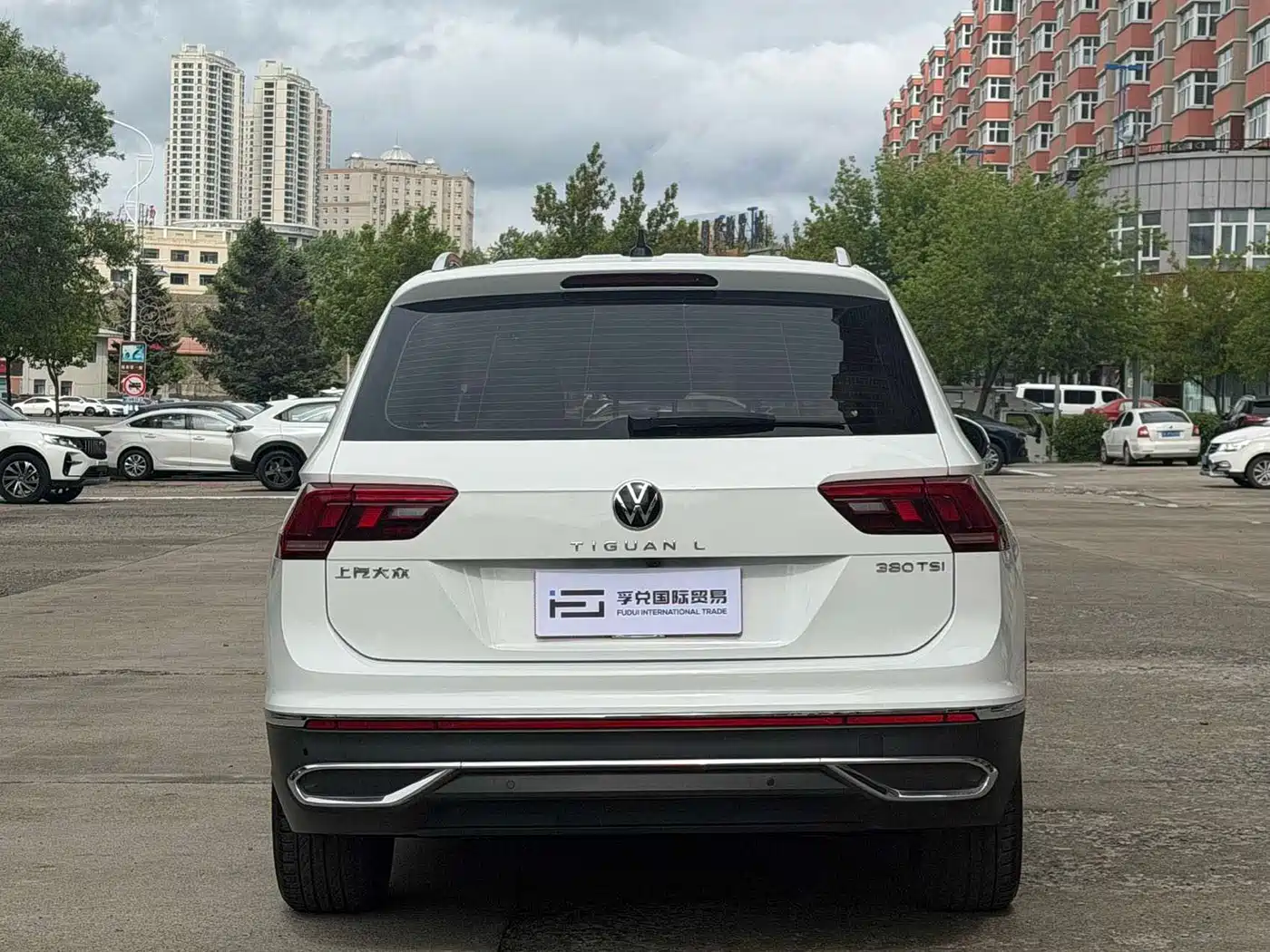 Volkswagen Tiguan L 2023 280TSI 2WD Trend Limited Edition фото 6