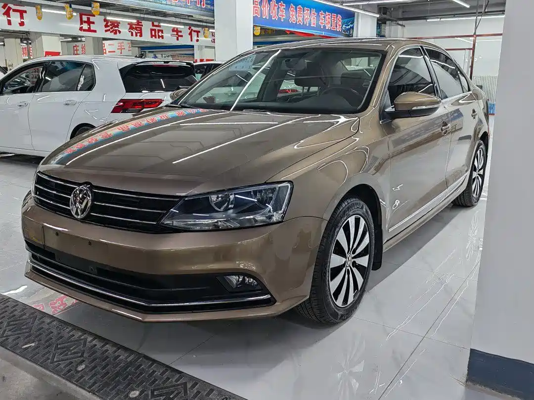 Volkswagen Sagitar 2017 230TSI Automatic Comfort