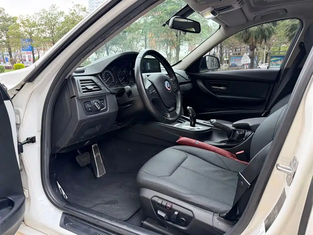 BMW 3 Series 2015 320i Super Joy Fashion фото 6