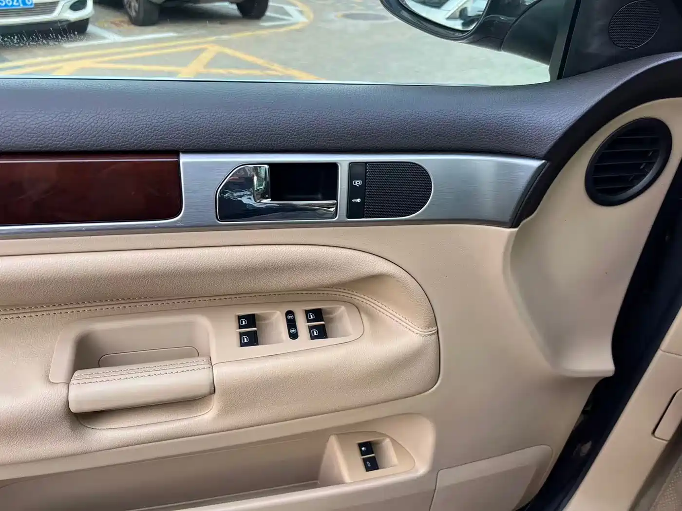 Volkswagen Touareg 2007 3.6L Standard фото 20
