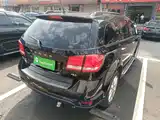 Фото 5 - Dodge Journey